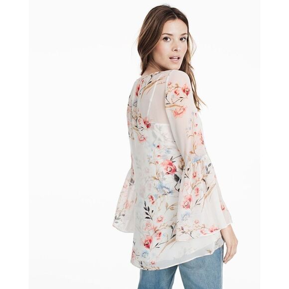 White House Black Market White & Pink Floral Print Mimosa Flutter Sleeve Chiffon - Picture 3 of 16